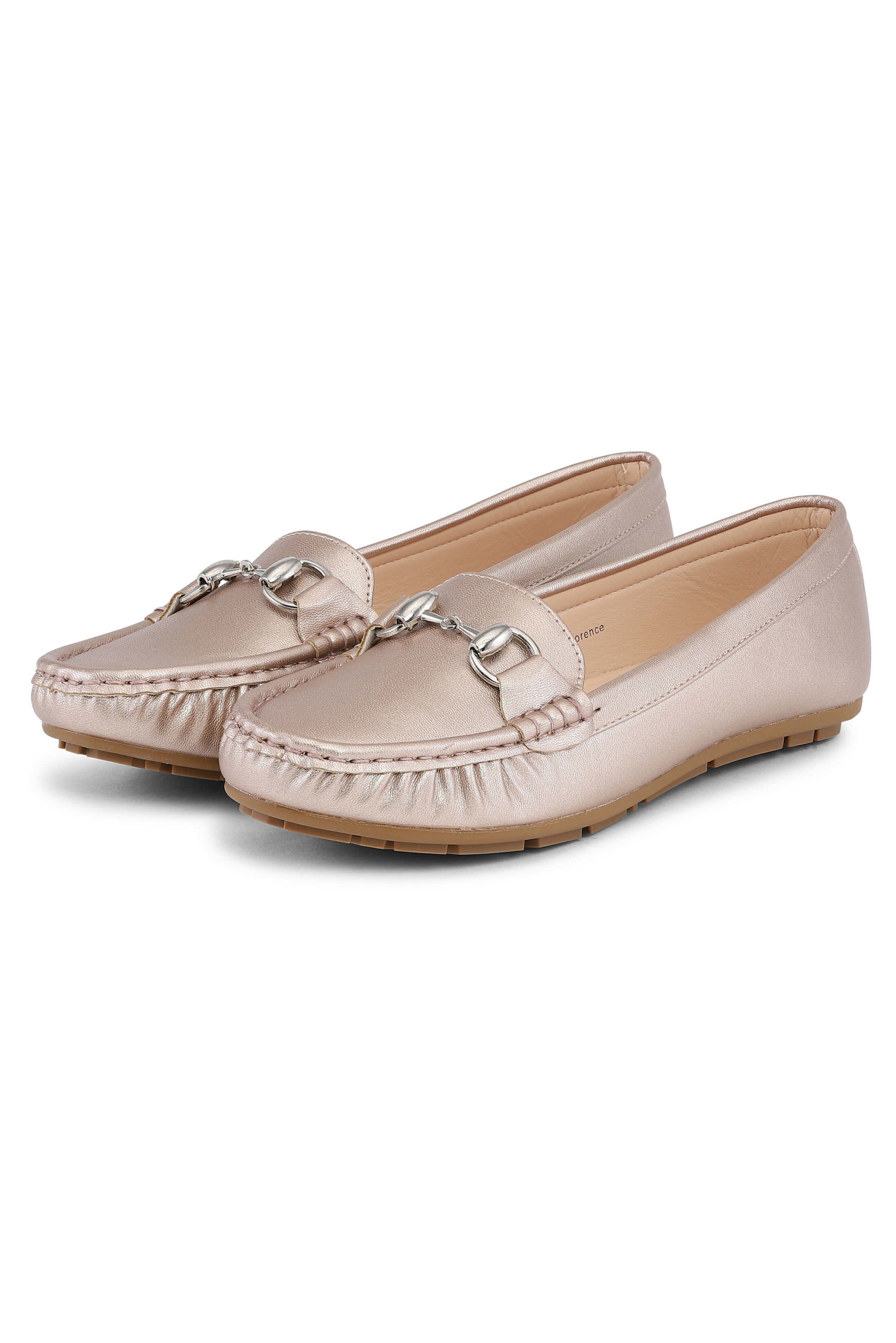 Soft sunset-beige loafers