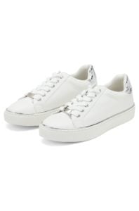 Hvide sneakers med sølvfarvet hæl