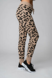 Lounge bukser i leopardlook