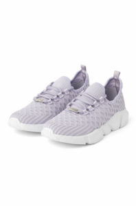 Lavendel farvet sneakers i letvægts materiale